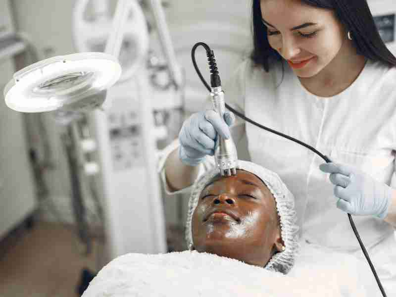 How Much Do Nurse Estheticians Make? Nurse