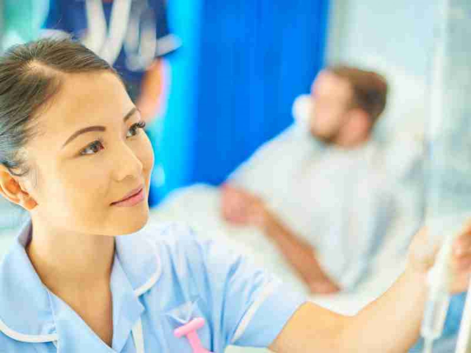 What Is Bedside Nursing? Nurse