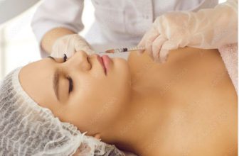 An Aesthetic Nurse Injector